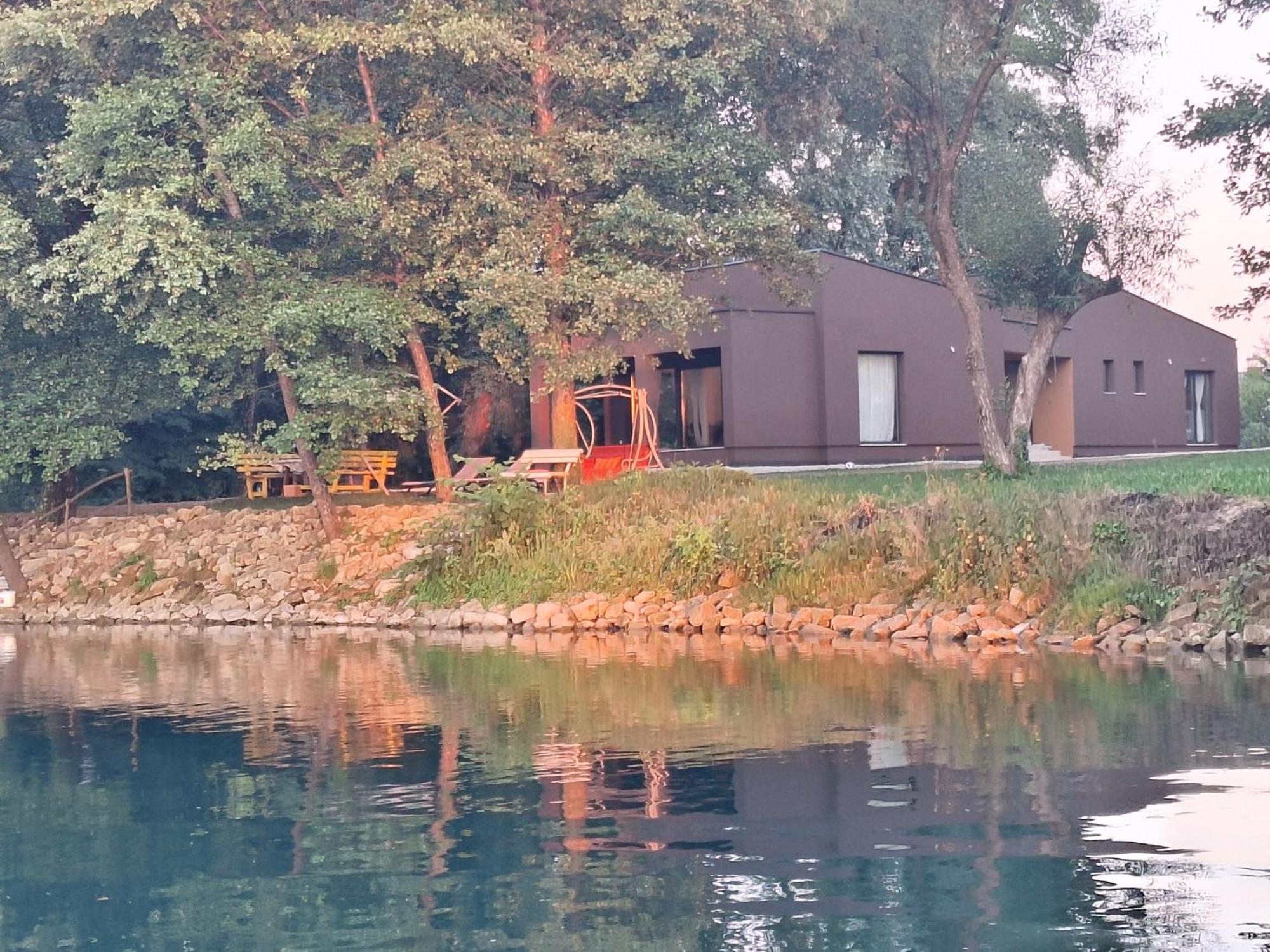 Farah Superior Apartments Bihac Bagian luar foto
