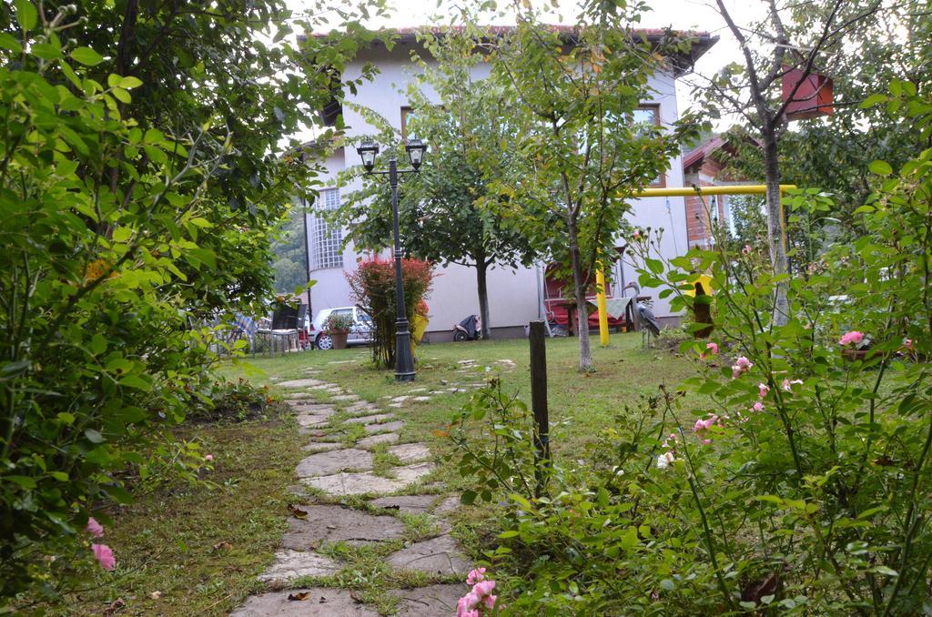 Farah Superior Apartments Bihac Bagian luar foto